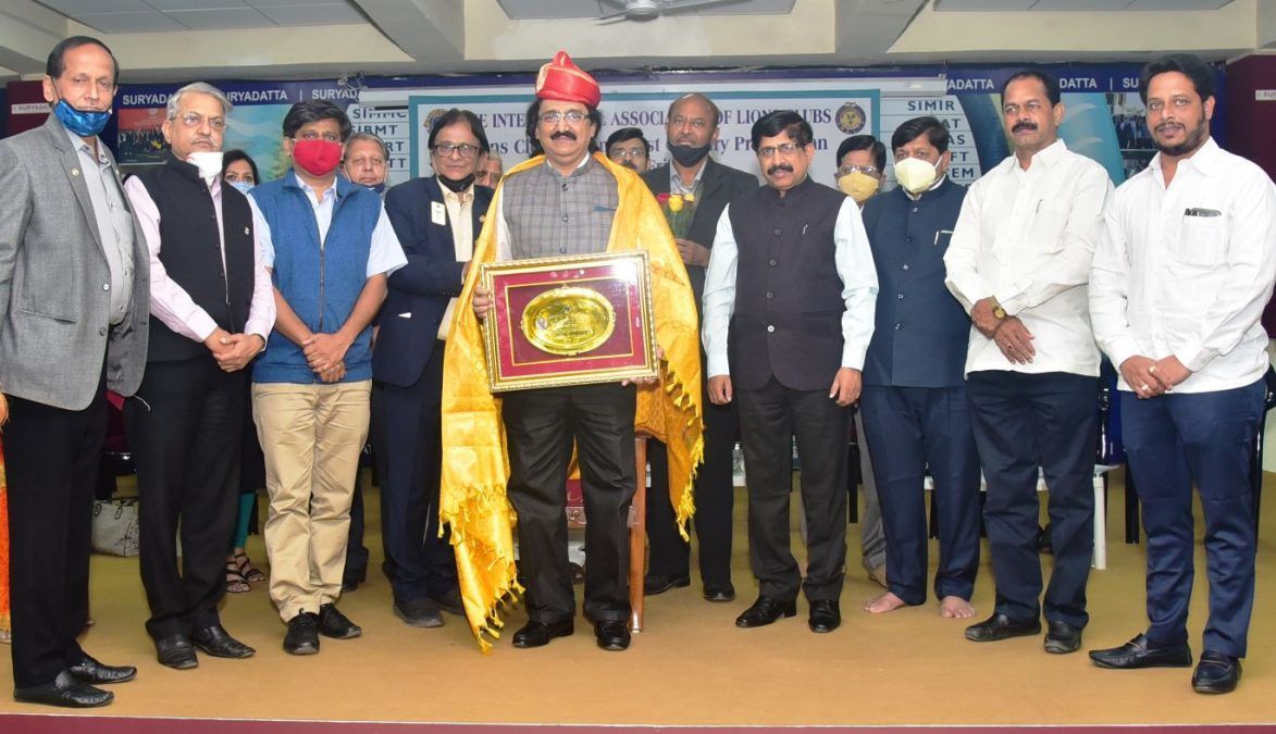 Dr. Sanjay Chordia awarded with 3rd Lions Samajratna Award