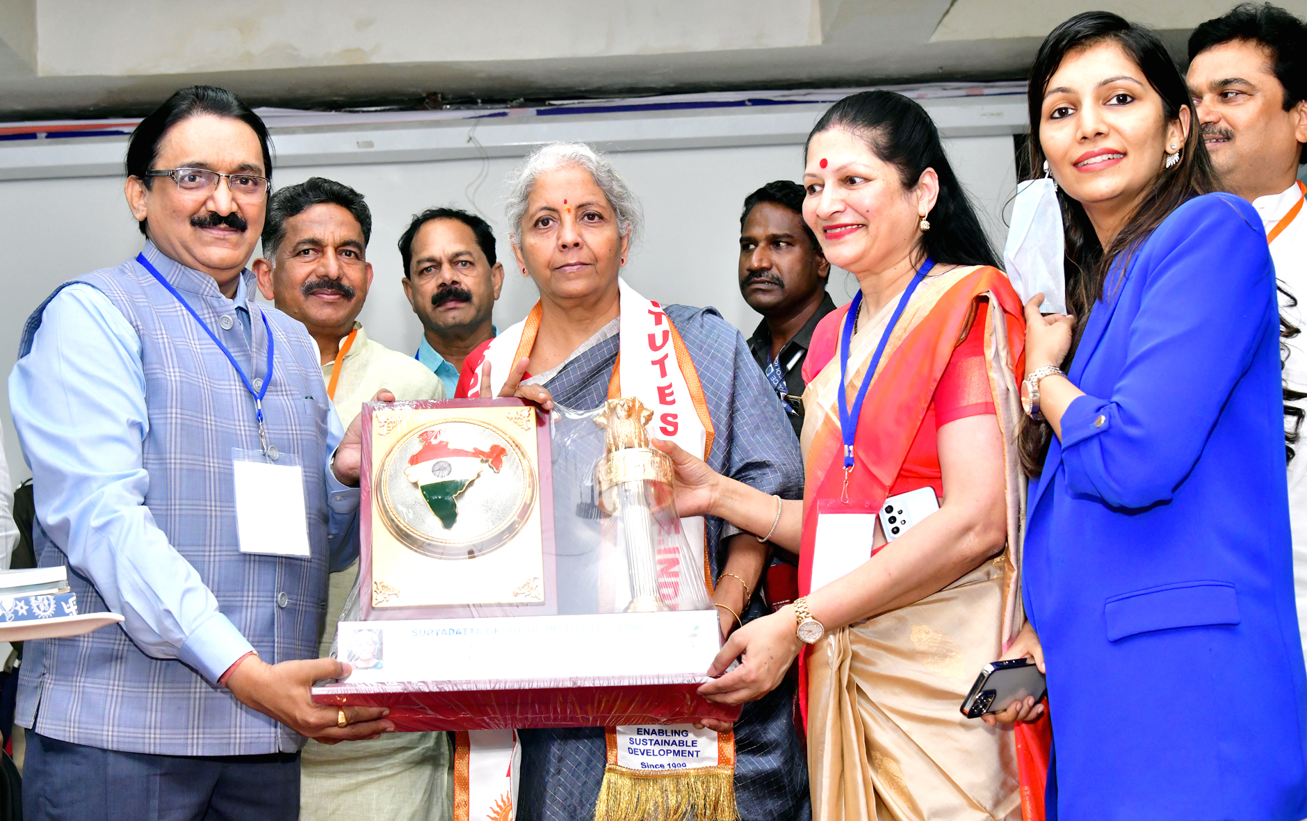Suryabhusan Award to BBA College in Pune